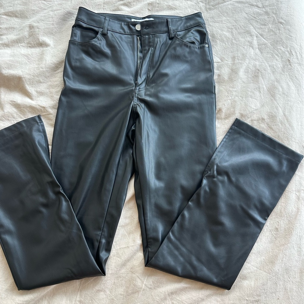 New Black Vegan Leather Size 6 Pants